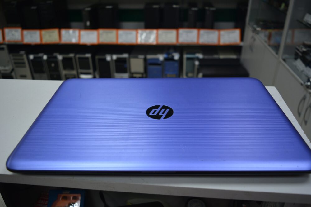 ноутбук HP TPN-C125 intel N3710/4Gb/SSD 240Gb/intel HD/15.6"