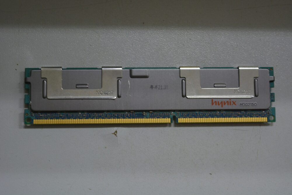 Оперативная память Hynix 4GB DDR3 1333MHz DIMM 240-pin DDR3 1333 Registered ECC DIMM 4Gb
