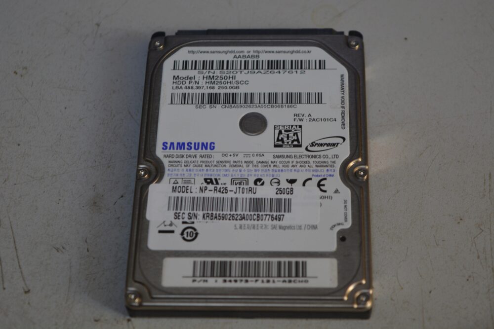 Жесткий диск Samsung 250 GB HM250HI