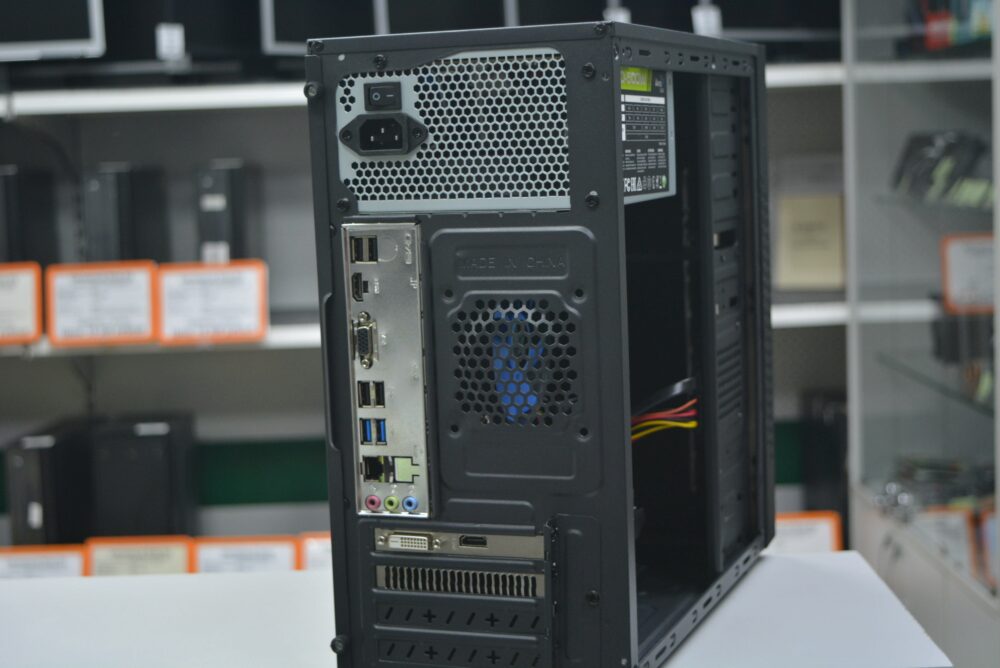 системный блок i7 3770(4*3,4-3,9)/8Gb/SSD 240Gb/RX 550 4Gb/500W