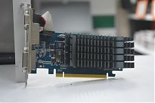 Видеокарта GeForce Asus GT210 512мб GDDR3 32bit